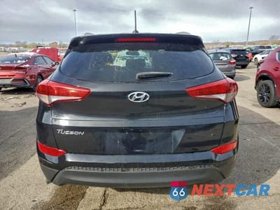 Zdjęcie 6 z 12 samochodu: 2017 HYUNDAI TUCSON LIMITED VIN:KM8J33A43HU433939 - miniatura