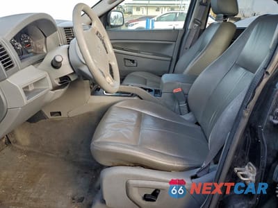 Zdjęcie 7 z 13 samochodu: 2006 JEEP GRAND CHEROKEE LAREDO VIN:1J4GR48K76C121496 - miniatura