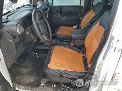 Zdjęcie 7 z 13 samochodu: 2015 JEEP WRANGLER UNLIMITED SPORT VIN:1C4BJWDG0FL506810 - miniatura