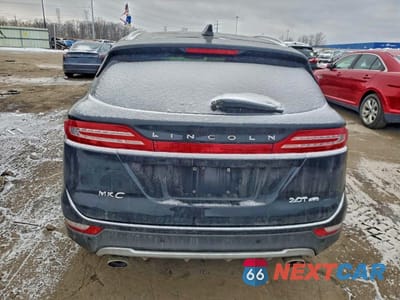 Zdjęcie 6 z 14 samochodu: 2018 LINCOLN MKC PREMIERE VIN:5LMCJ1D94JUL01303 - miniatura