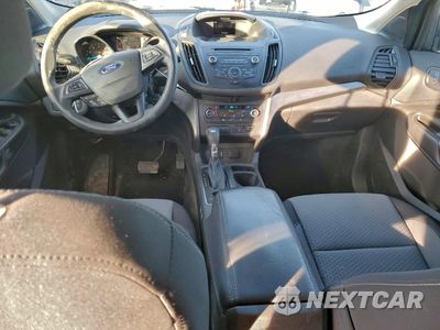 Zdjęcie 8 z 15 samochodu: 2017 FORD ESCAPE SE VIN:1FMCU9GD9HUC38542 - miniatura