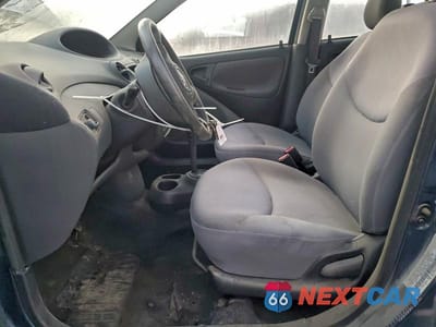 Zdjęcie 7 z 12 samochodu: 2003 TOYOTA ECHO VIN:JTDBT123X35052241 - miniatura