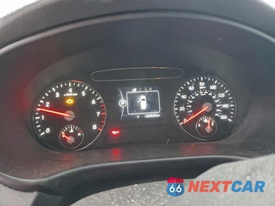 Zdjęcie 9 z 13 samochodu: 2017 KIA SORENTO LX V6 VIN:5XYPGDA5XHG248015 - miniatura