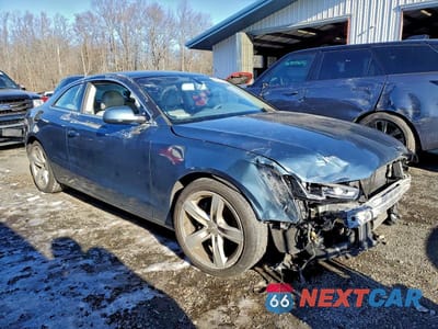 Czwarte zdjęcie samochodu z boku: 2015 AUDI A5 PREMIUM VIN:WAUCFAFRXFA014091 - miniatura