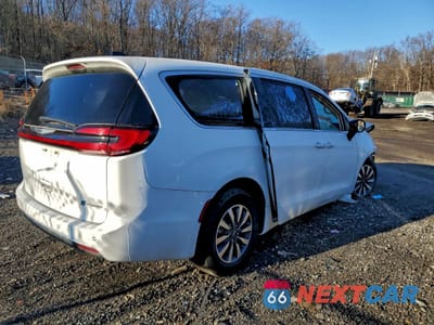 Trzecie zdjęcie samochodu z tyłu: 2024 CHRYSLER PACIFICA HYBRID SELECT VIN:2C4RC1S79RR111731 - miniatura