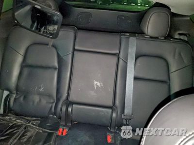 Zdjęcie 10 z 14 samochodu: 2022 TESLA MODEL Y VIN:7SAYGDEE1NF341879 - miniatura