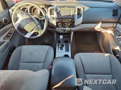 Zdjęcie 8 z 13 samochodu: 2013 TOYOTA TACOMA DOUBLE CAB PRERUNNER VIN:5TFJU4GN3DX034707 - miniatura