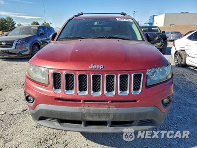 Piąte zdjęcie samochodu w środku: 2013 JEEP COMPASS SPORT VIN:1C4NJCBBXDD102763 - miniatura