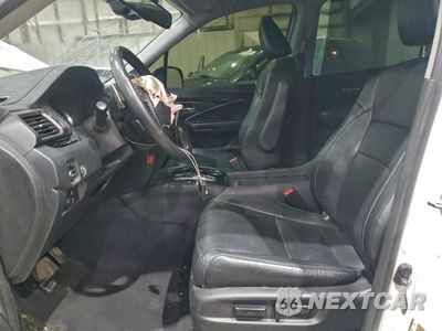 Zdjęcie 7 z 12 samochodu: 2017 HONDA PILOT ELITE VIN:5FNYF6H04HB019575 - miniatura