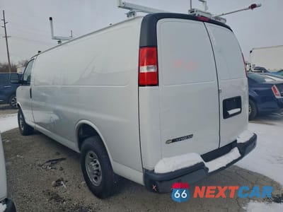 Drugie zdjęcie samochodu z przodu: 2022 CHEVROLET EXPRESS 2500 UTILITY / SERVICE VAN VIN:1GCWGBF73N1287003 - miniatura