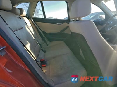 Zdjęcie 10 z 12 samochodu: 2013 BMW X1 SDRIVE28I VIN:WBAVM1C54DVW42511 - miniatura
