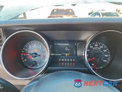 Zdjęcie 9 z 11 samochodu: 2016 FORD MUSTANG VIN:1FA6P8TH6G5268415 - miniatura