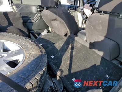 Zdjęcie 11 z 14 samochodu: 2017 JEEP WRANGLER UNLIMITED SPORT VIN:1C4BJWDG4HL751581 - miniatura