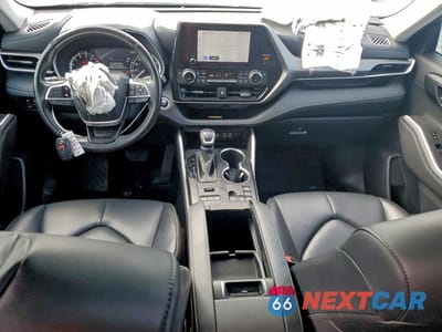 Zdjęcie 8 z 12 samochodu: 2024 TOYOTA HIGHLANDER XLE VIN:5TDKDRBH6RS544369 - miniatura