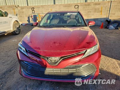 Piąte zdjęcie samochodu w środku: 2019 TOYOTA CAMRY L VIN:4T1B11HK0KU829837 - miniatura