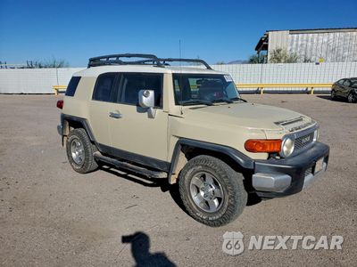Czwarte zdjęcie samochodu z boku: 2008 TOYOTA FJ CRUISER VIN:JTEBU11F48K014145 - miniatura