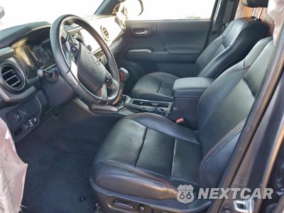 Zdjęcie 7 z 13 samochodu: 2022 TOYOTA TACOMA DOUBLE CAB VIN:3TYCZ5AN2NT069789 - miniatura