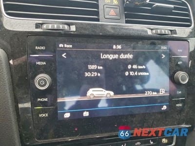 Zdjęcie 9 z 12 samochodu: 2018 VOLKSWAGEN GOLF R VIN:WVWWF7AU2JW208785 - miniatura