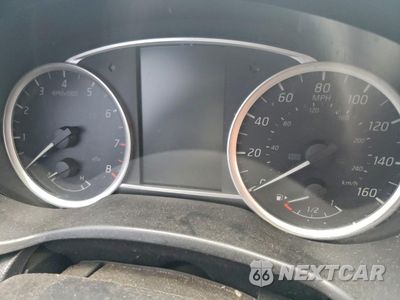 Zdjęcie 9 z 12 samochodu: 2017 NISSAN SENTRA S VIN:3N1AB7AP2HY207755 - miniatura