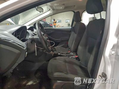 Zdjęcie 7 z 12 samochodu: 2016 FORD FOCUS S VIN:1FADP3E2XGL215618 - miniatura