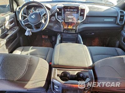 Zdjęcie 8 z 13 samochodu: 2024 RAM 2500 BIG HORN VIN:3C6UR5DL8RG312916 - miniatura