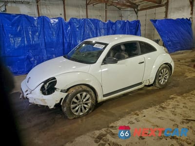 2015 VOLKSWAGEN BEETLE 1.8T 3VWF17AT1FM631920 - główne zdjęcie licytacji z USA - miniatura