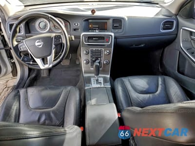 Zdjęcie 8 z 13 samochodu: 2012 VOLVO S60 T5 VIN:YV1622FS0C2116407 - miniatura