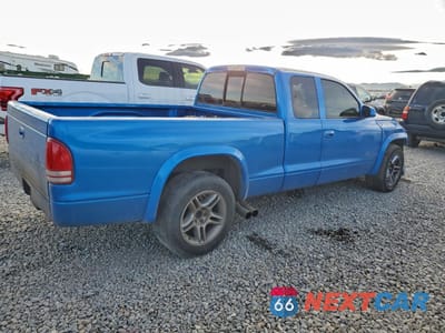 Trzecie zdjęcie samochodu z tyłu: 2001 DODGE DAKOTA VIN:1B7GL22Z51S239899 - miniatura