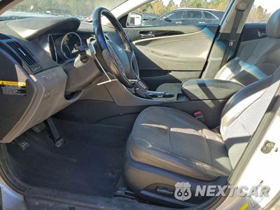 Zdjęcie 7 z 14 samochodu: 2014 HYUNDAI SONATA SE VIN:5NPEC4AC7EH845242 - miniatura