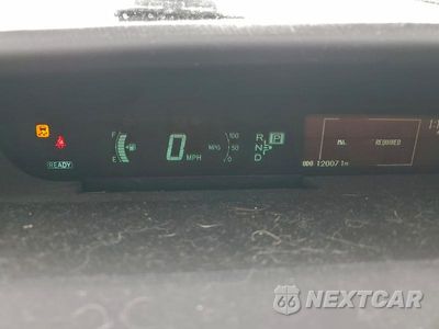 Zdjęcie 9 z 11 samochodu: 2015 TOYOTA PRIUS VIN:JTDKN3DU4F0425304 - miniatura