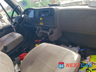 Zdjęcie 9 z 10 samochodu: 2019 FREIGHTLINER BIUSINESS CLASS M2 BOX TRUCK VIN:1FVACXFC9KHKH7448 - miniatura