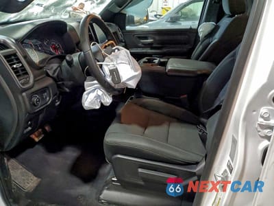 Zdjęcie 7 z 12 samochodu: 2025 RAM 1500 TRADESMAN VIN:1C6RRFCG8SN755371 - miniatura