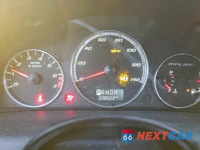 Zdjęcie 9 z 15 samochodu: 2007 CHEVROLET MALIBU SS VIN:1G1ZW57127F240619 - miniatura