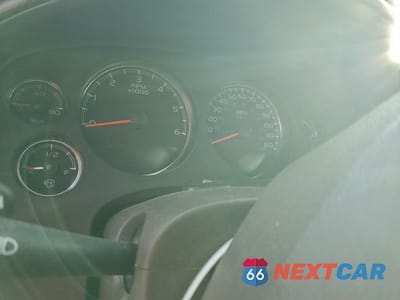 Zdjęcie 9 z 11 samochodu: 2013 GMC YUKON XL DENALI VIN:1GKS2MEF9DR336498 - miniatura