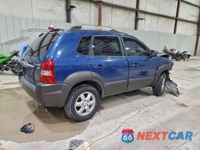 Trzecie zdjęcie samochodu z tyłu: 2005 HYUNDAI TUCSON GLS VIN:KM8JN12D35U105901 - miniatura