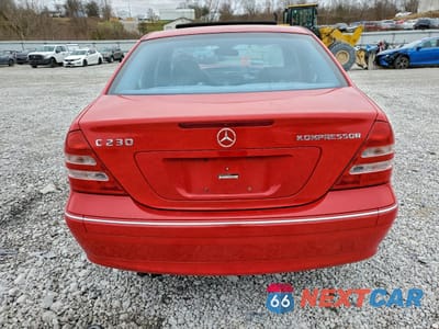 Zdjęcie 6 z 14 samochodu: 2003 MERCEDES-BENZ C 230K SPORT SEDAN VIN:WDBRF40J03F380821 - miniatura