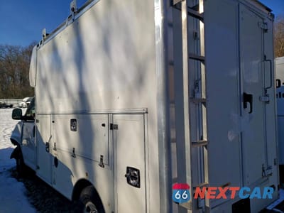 Drugie zdjęcie samochodu z przodu: 2019 CHEVROLET EXPRESS G3500 VIN:1GB0GRFG8K1366620 - miniatura