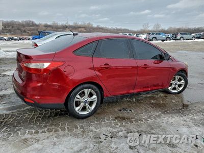 Trzecie zdjęcie samochodu z tyłu: 2014 FORD FOCUS SE VIN:1FADP3F2XEL379379 - miniatura
