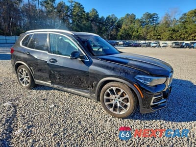 Czwarte zdjęcie samochodu z boku: 2022 BMW X5 XDRIVE40I VIN:5UXCR6C03N9L07567 - miniatura