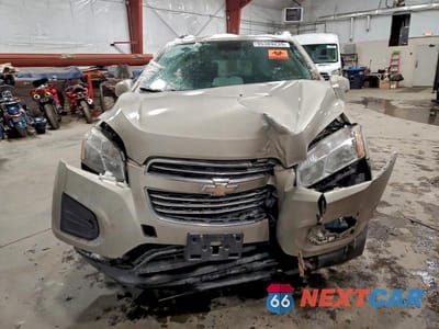 Piąte zdjęcie samochodu w środku: 2016 CHEVROLET TRAX 1LT VIN:3GNCJPSB3GL243209 - miniatura