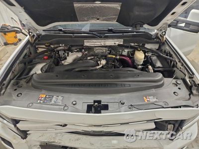 Zdjęcie 11 z 14 samochodu: 2017 CHEVROLET SILVERADO K3500 LTZ VIN:1GC4K0EY9HF152345 - miniatura