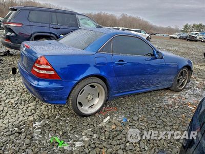 Trzecie zdjęcie samochodu z tyłu: 2001 MERCEDES-BENZ SLK 320 VIN:WDBKK65F01F211327 - miniatura