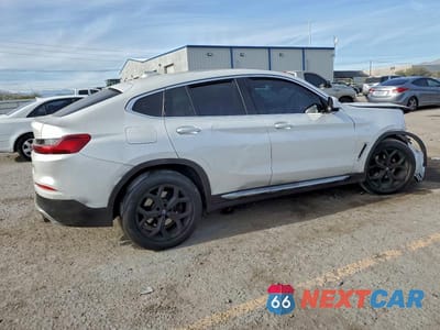 Trzecie zdjęcie samochodu z tyłu: 2021 BMW X4 XDRIVE30I VIN:5UX2V1C0XM9F38221 - miniatura
