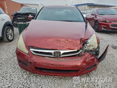 Piąte zdjęcie samochodu w środku: 2007 HONDA ACCORD EX VIN:1HGCM56807A019228 - miniatura
