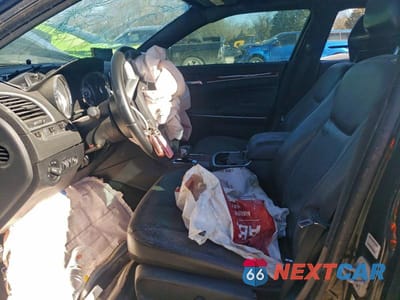 Zdjęcie 7 z 12 samochodu: 2013 CHRYSLER 300 VIN:2C3CCAAG9DH732736 - miniatura