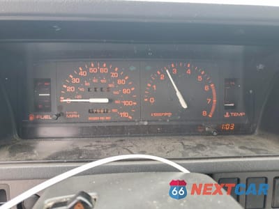 Zdjęcie 9 z 12 samochodu: 1988 MAZDA B2200 CAB PLUS VIN:JM2UF3134J0364266 - miniatura