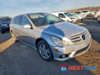 Czwarte zdjęcie samochodu z boku: 2009 MERCEDES-BENZ R 350 4MATIC VIN:4JGCB65E19A094374 - miniatura
