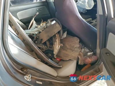 Zdjęcie 12 z 13 samochodu: 2009 HYUNDAI ELANTRA GLS VIN:KMHDU46D99U602078 - miniatura