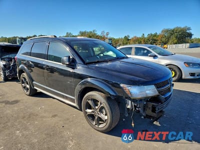 Czwarte zdjęcie samochodu z boku: 2020 DODGE JOURNEY CROSSROAD VIN:3C4PDCGB6LT262110 - miniatura