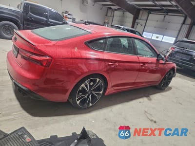 Trzecie zdjęcie samochodu z tyłu: 2025 AUDI S5 PREMIUM PLUS VIN:WAUC4CF50SA009815 - miniatura